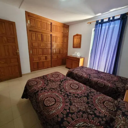 1 Bed - Sleeps 2 - Pool - Parking Arona (Tenerife)